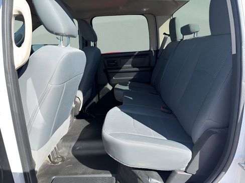 Used 2018 RAM 2500 Tradesman w/ Popular Equipment Group image 17