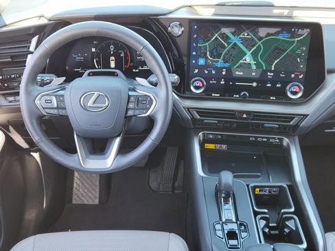 Certified 2025 Lexus TX 350 AWD w/ Technology Package image 28