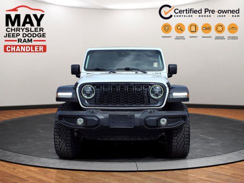 Used 2024 Jeep Wrangler Unlimited Sport AWD/4WD image 20