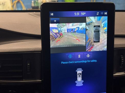 Used 2022 Ford Explorer ST w/ Equipment Group 401A image 22