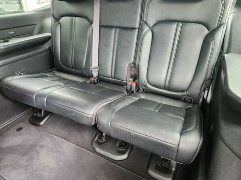 Used 2024 Jeep Wagoneer Series II AWD/4WD image 25