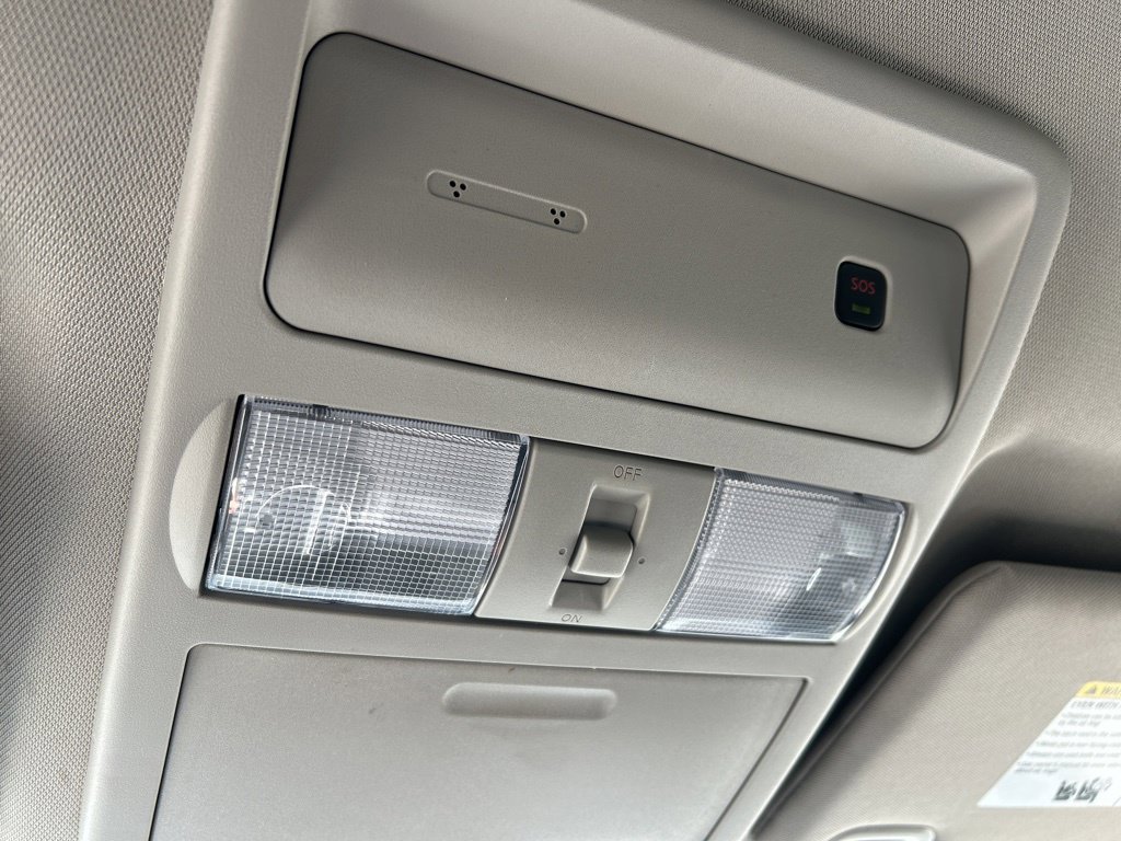 Certified 2025 Nissan Frontier SV RWD image 42