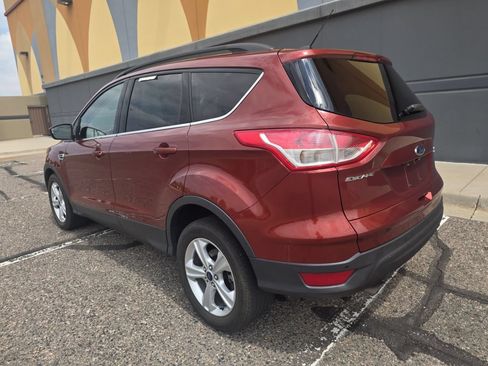 Used 2015 Ford Escape SE w/ Equipment Group 201A AWD/4WD image 8