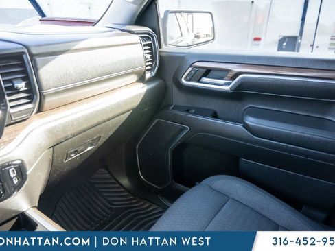 Used 2022 Chevrolet Silverado 1500 LT w/ Z71 Off-Road Package image 15