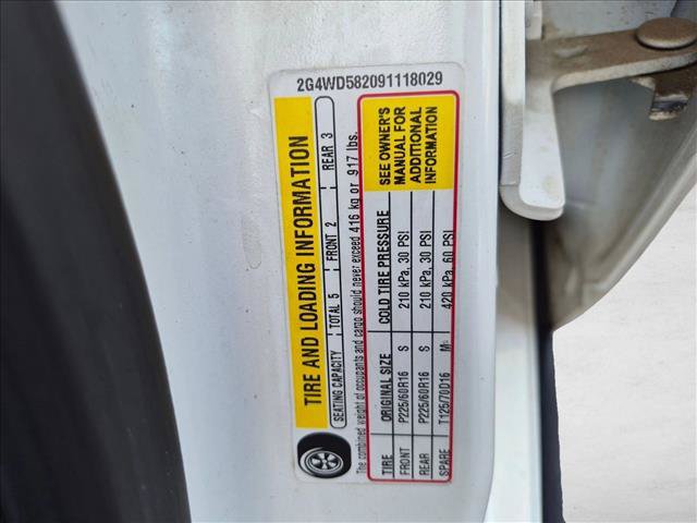Used 2009 Buick LaCrosse CXL FWD image 17