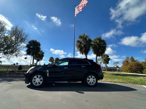Used 2012 Cadillac SRX Luxury image 40