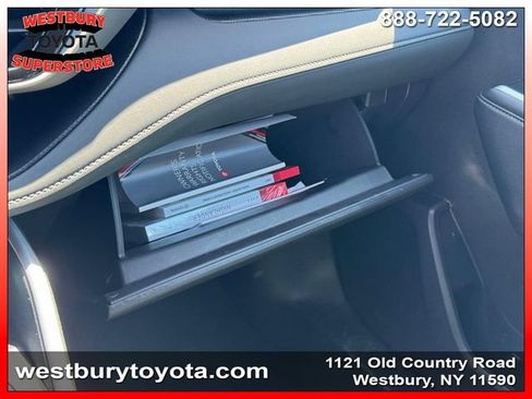 Certified 2025 Toyota Highlander XLE AWD/4WD image 34