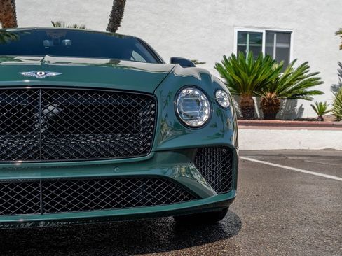 Used 2023 Bentley Continental GT V8 AWD/4WD image 32
