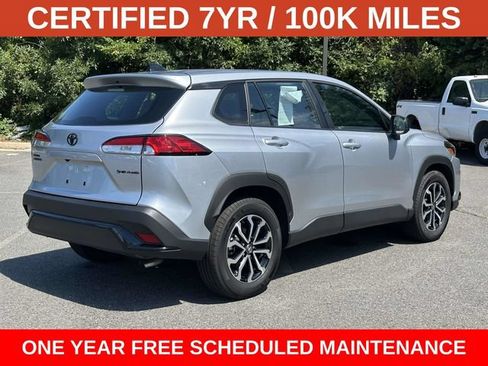 Used 2025 Toyota Corolla Cross AWD Hybrid image 2