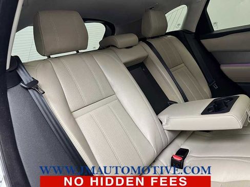 Used 2018 Land Rover Range Rover Velar S image 19