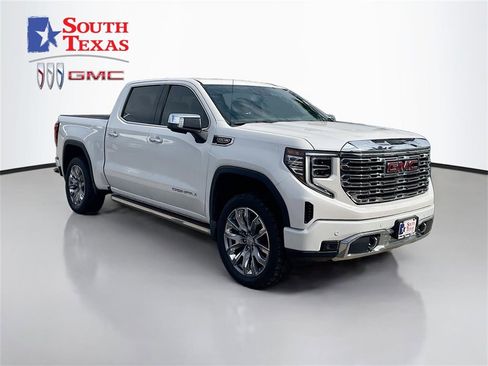 Used 2024 GMC Sierra 1500 Denali w/ Denali Reserve Package image 1