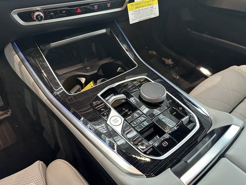 New 2026 BMW X5 xDrive50e w/ M Sport Package image 10