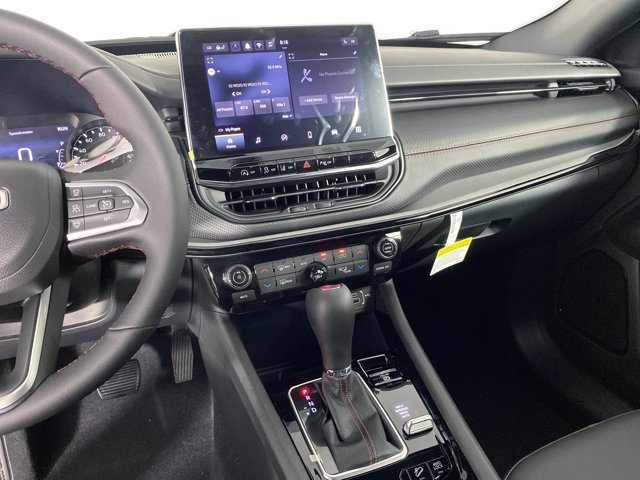 New 2026 Jeep Compass Trailhawk AWD/4WD image 26