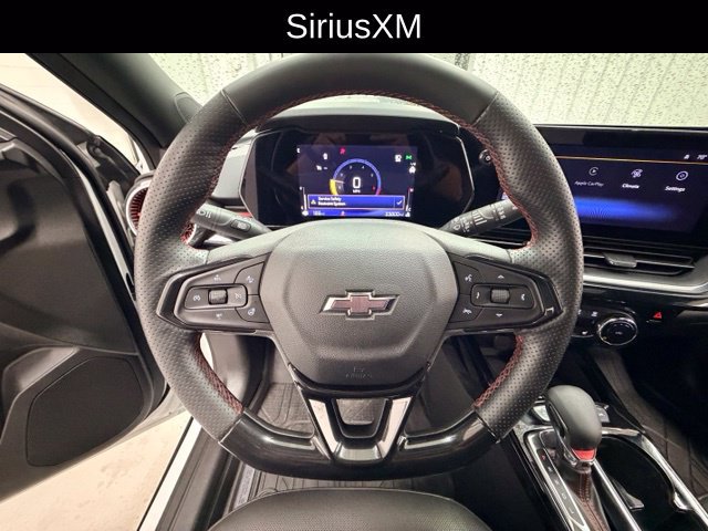 Certified 2024 Chevrolet Trax RS w/ Sunroof Package FWD image 9