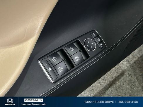 Used 2016 Tesla Model S 70D image 21