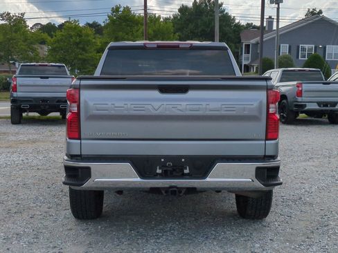 Certified 2023 Chevrolet Silverado 1500 LT AWD/4WD image 9