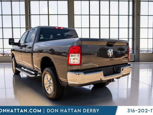 Used 2024 RAM 2500 Big Horn AWD/4WD image 32