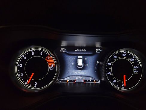 Used 2019 Jeep Cherokee Limited image 23