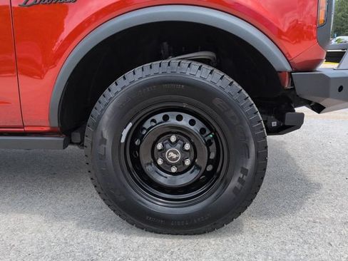 Certified 2023 Ford Bronco Black Diamond AWD/4WD image 10