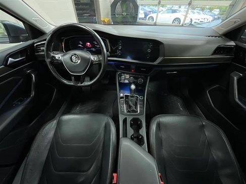 Used 2019 Volkswagen Jetta SEL Premium FWD image 24