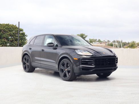 New 2026 Porsche Cayenne AWD/4WD image 7