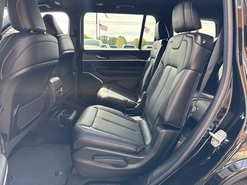 New 2026 Jeep Grand Cherokee L Limited AWD/4WD image 24