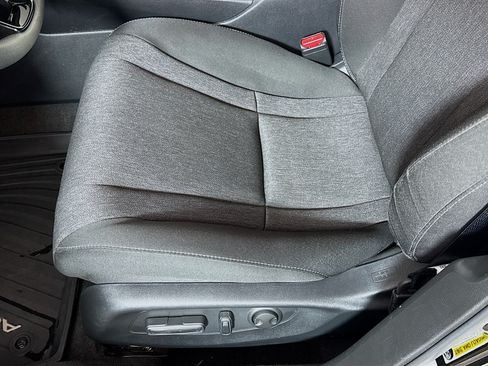 Used 2023 Honda Accord EX image 19