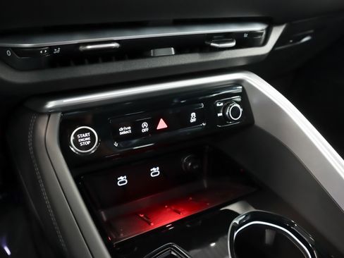 New 2025 Audi Q5 Premium image 21