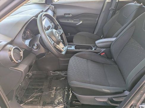 Used 2024 Nissan Kicks SV FWD image 15