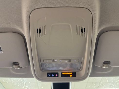 Used 2017 Chevrolet Cruze LT FWD image 45