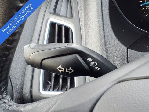Used 2017 Ford Focus Titanium image 23