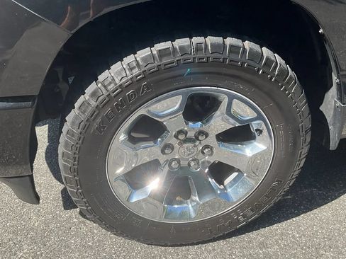 Used 2020 RAM 1500 Big Horn AWD/4WD image 9
