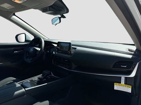 New 2026 Nissan Rogue SV w/ Cold Weather Package image 32