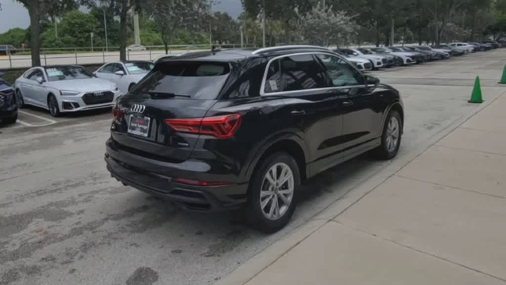 Certified 2024 Audi Q3 2.0T Premium AWD/4WD image 8