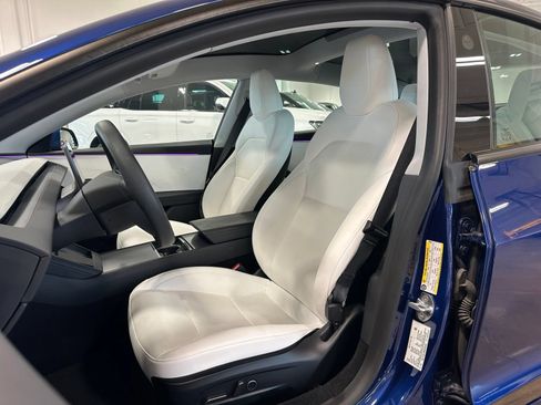 Used 2025 Tesla Model 3 Long Range AWD/4WD image 11