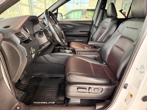 Used 2023 Honda Ridgeline Black Edition image 9