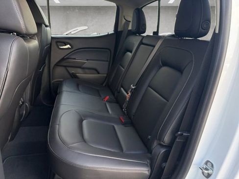 Used 2022 Chevrolet Colorado Z71 image 22