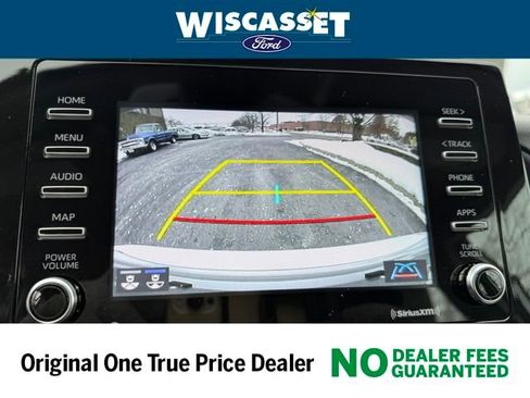 Used 2024 Toyota Camry SE image 8