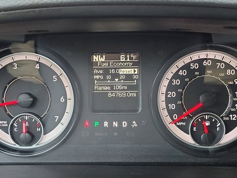 Used 2019 RAM 1500 Express AWD/4WD image 19