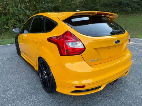 Used 2014 Ford Focus ST image 21