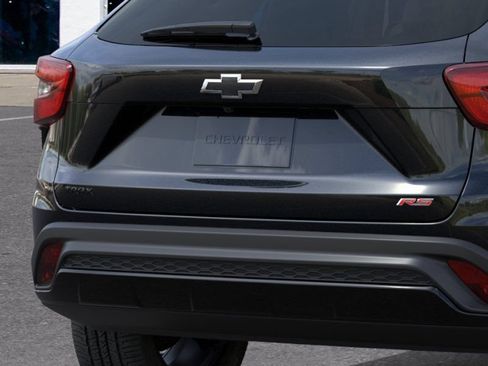 New 2026 Chevrolet Trax RS FWD image 15