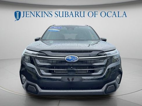 Used 2025 Subaru Forester Touring AWD/4WD image 8