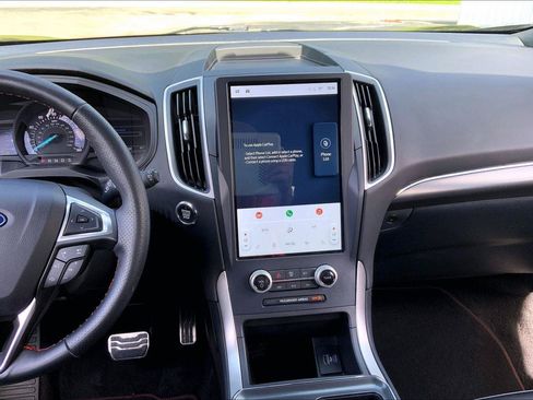 Used 2023 Ford Edge ST-Line AWD/4WD image 6