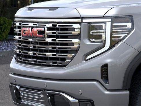 New 2026 GMC Sierra 1500 Denali w/ Denali Reserve Package image 13