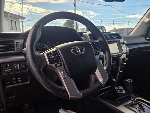 Used 2019 Toyota 4Runner Limited image 11
