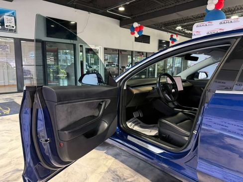 Used 2019 Tesla Model 3 Long Range AWD/4WD image 26