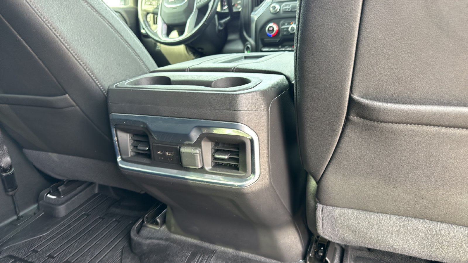 Used 2022 GMC Sierra 1500 SLT AWD/4WD image 27