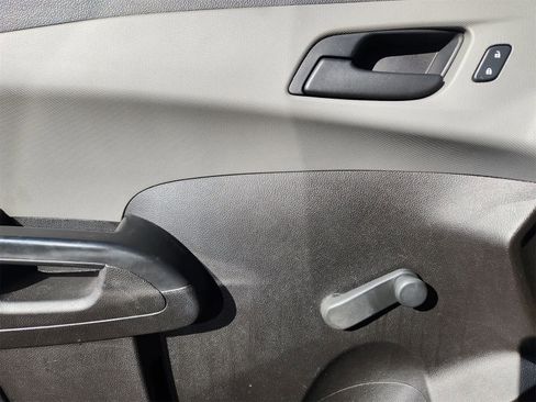 Used 2017 Chevrolet Sonic LS image 12