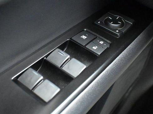 Used 2023 Lexus UX 250h Premium image 43