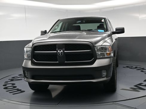 Used 2016 RAM 1500 Express AWD/4WD image 21